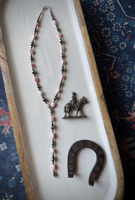 The Dusty Rose Lariat Strand