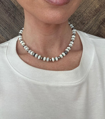 The Pretty Pearl Snap Strand